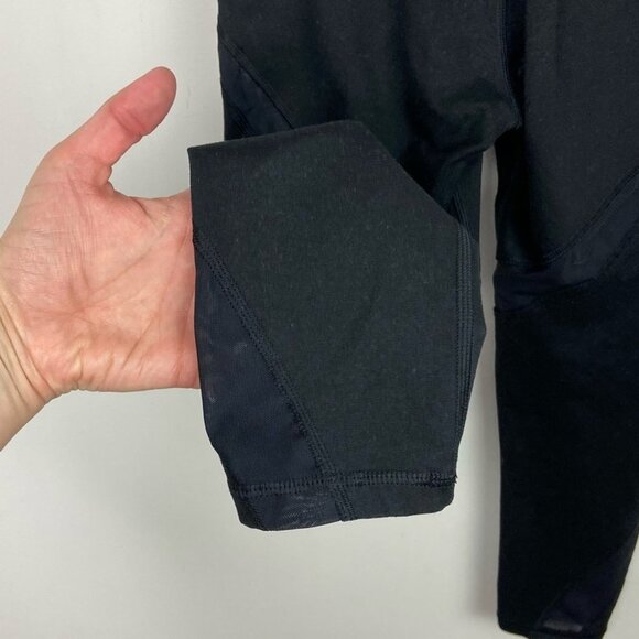 Aerie Mesh Cut Out Black Chill Play Move Leggings High Rise Size Small Short - Picture 8 of 12